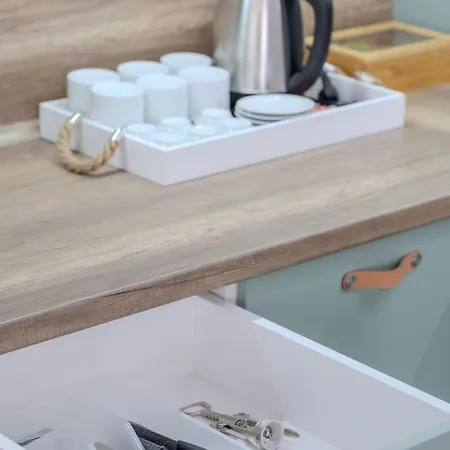 Sea Twins Luxury - 150 M From The Ξενοδοχείο με διαμερίσματα