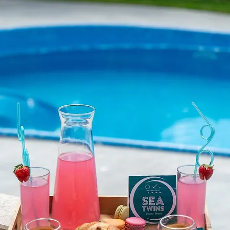 Sea Twins Luxury - 150 M From The Ξενοδοχείο με διαμερίσματα