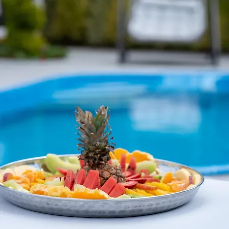 Ξενοδοχείο με διαμερίσματα Sea Twins Luxury - 150 M From The