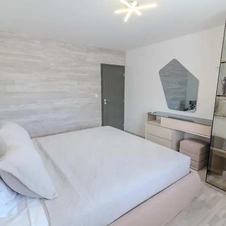 Ξενοδοχείο με διαμερίσματα Sea Twins Luxury - 150 M From The