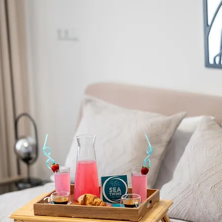 Sea Twins Luxury - 150 M From The Ξενοδοχείο με διαμερίσματα 4*