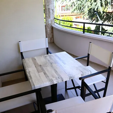 Sea Twins Luxury - 150 M From The 4* Σάνι Μπιτς