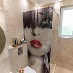 Sea Twins Luxury - 150 M From The Апартхотел Слънчев бряг