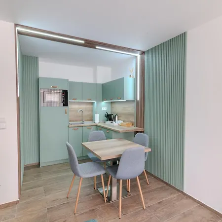 Sea Twins Luxury - 150 M From The Sunny Beach