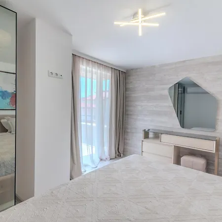 Sea Twins Luxury - 150 M From The 4*