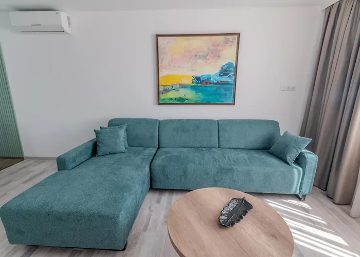 Sea Twins Luxury - 150 M From The Aparthotel Sunny Beach