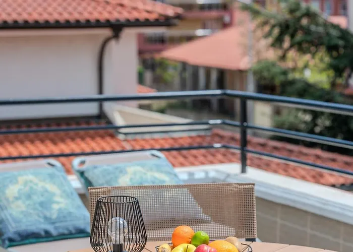 Aparthotel Sea Twins Luxury - 150 M From The