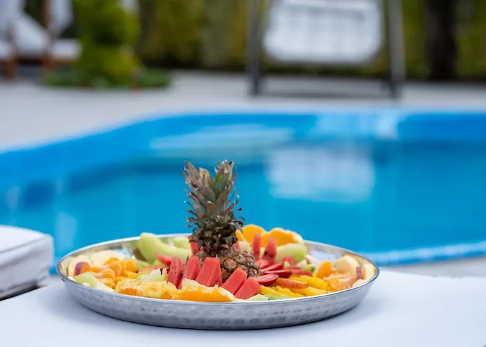 Aparthotel Sea Twins Luxury - 150 M From The