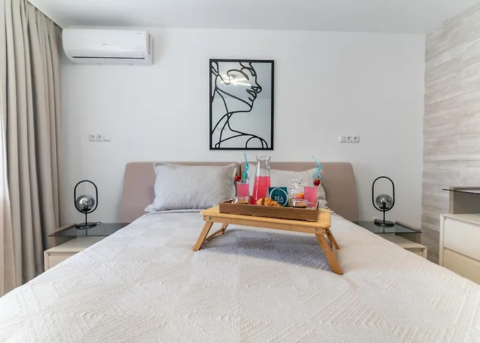 Sea Twins Luxury - 150 M From The 4* Sunny Beach