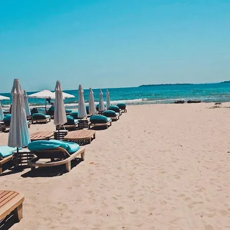 Апарт-отель Sea Twins Luxury - 150 M From The Солнечный берег