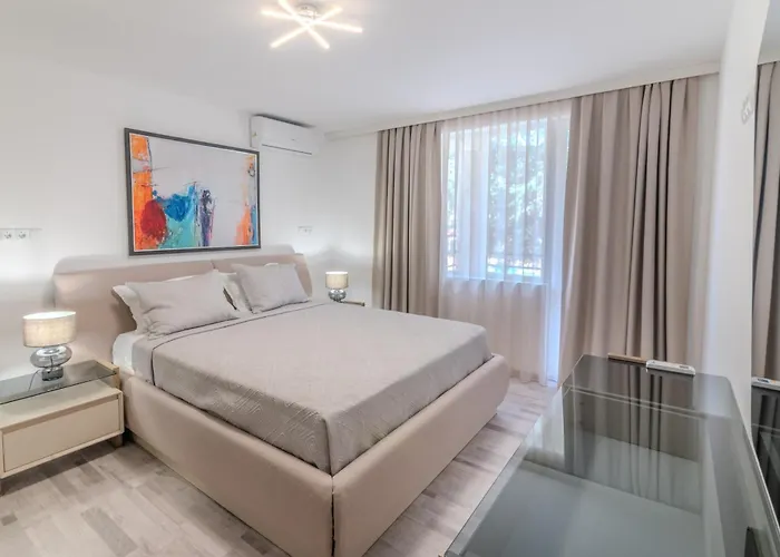 Sea Twins Luxury - 150 M From The 公寓式酒店 4*