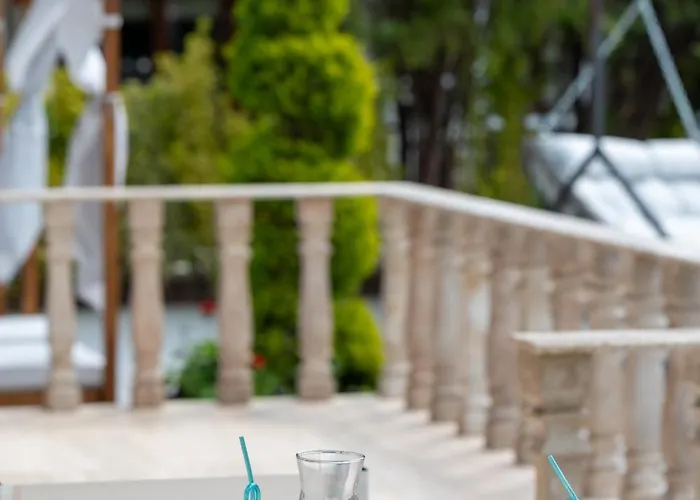 Sea Twins Luxury - 150 M From The 阳光海滩